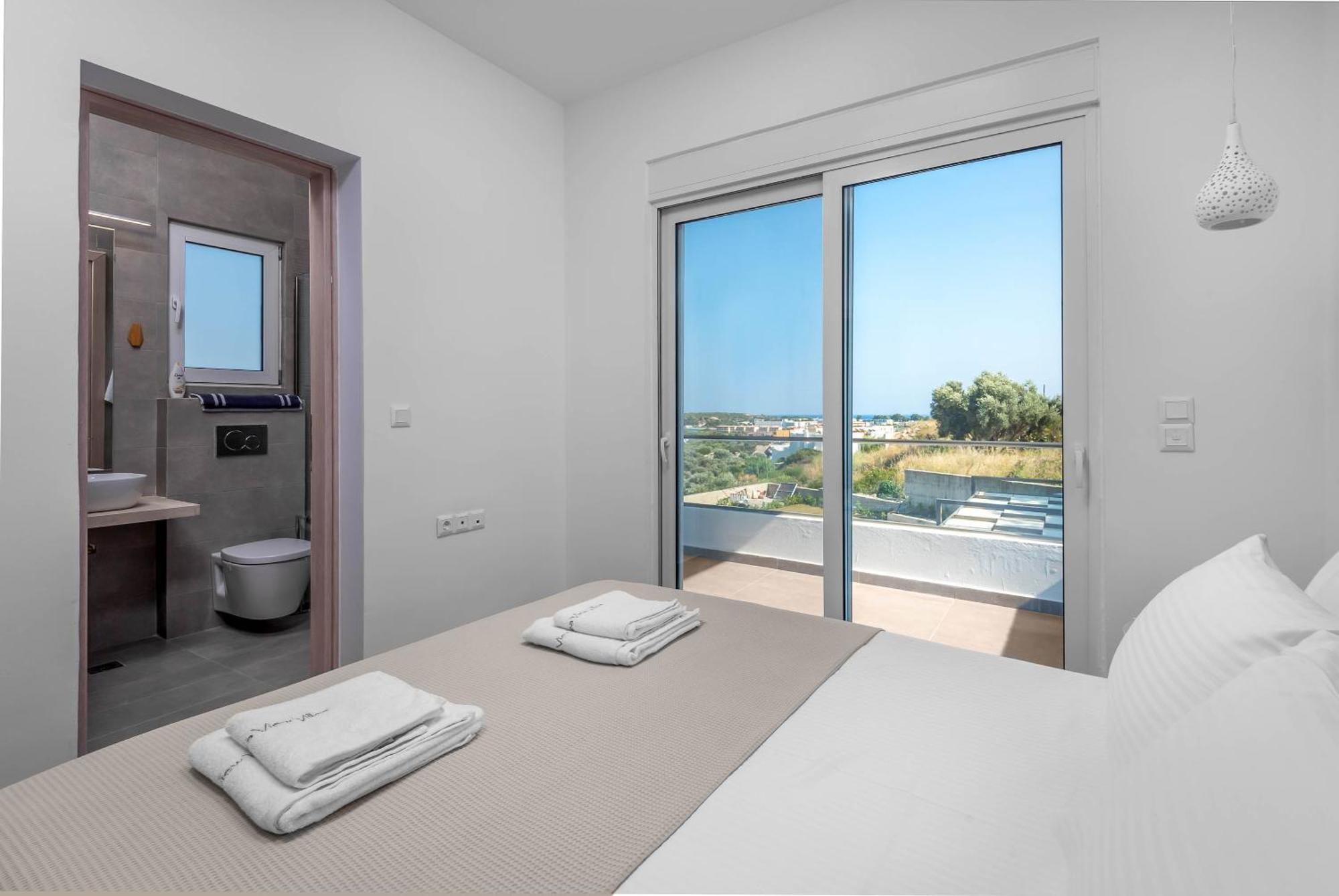 Hill & Sea View Villas 科林比亚 外观 照片