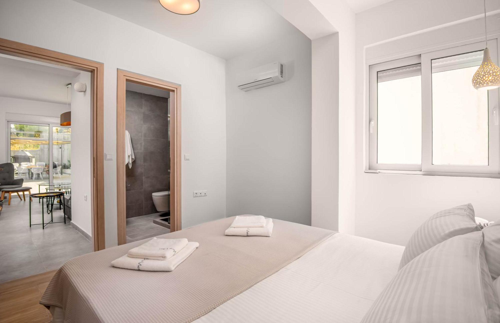 Hill & Sea View Villas 科林比亚 外观 照片