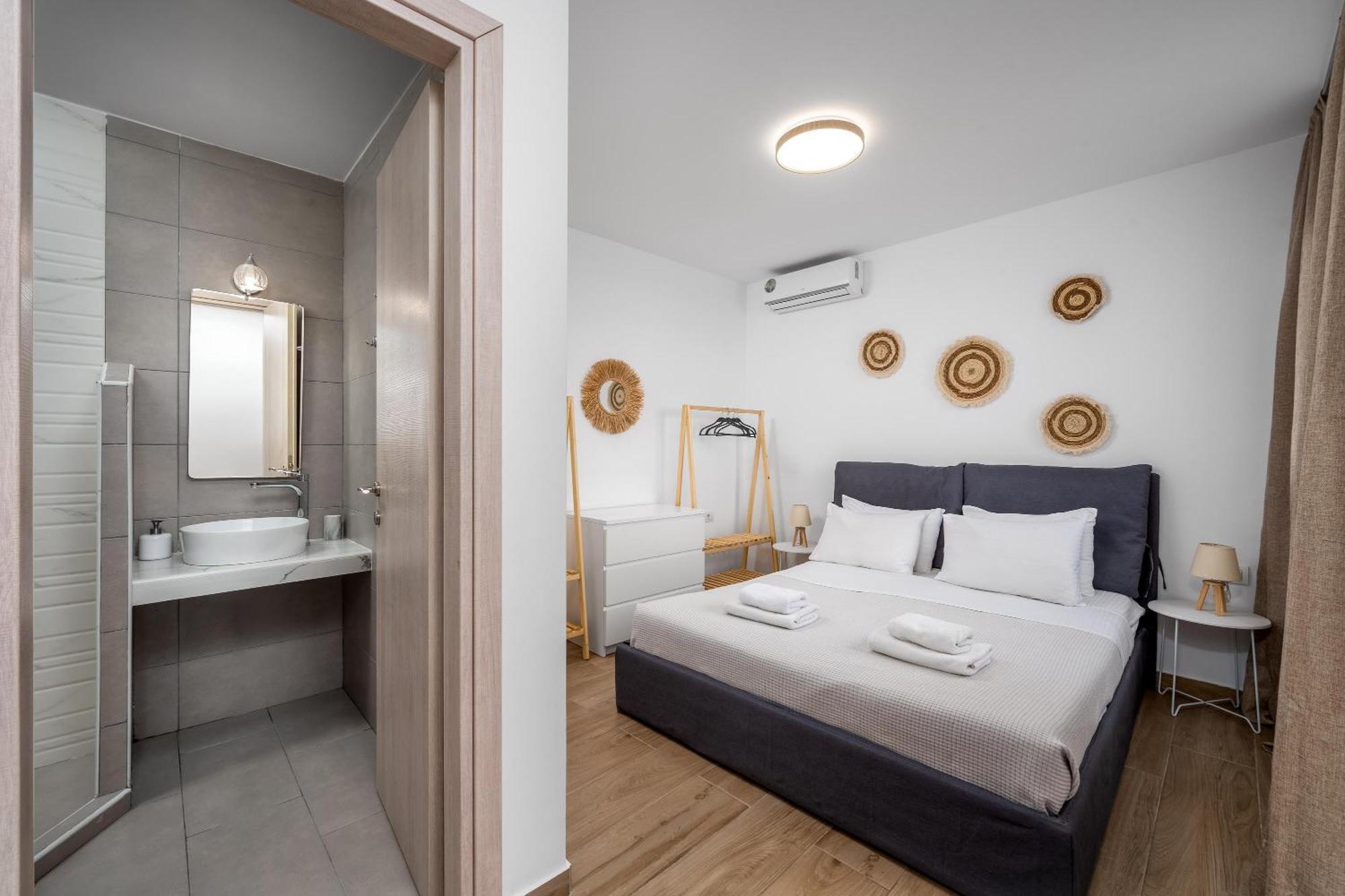 Hill & Sea View Villas 科林比亚 外观 照片